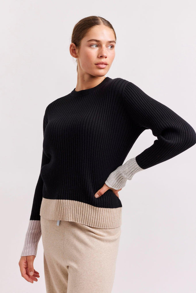 Eclaire Cotton Cashmere Top in Black - EumundiStyle