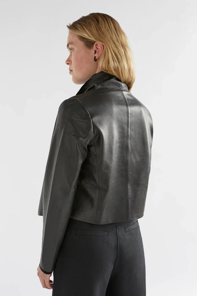 Fine Leather Jacket in Black - EumundiStyle