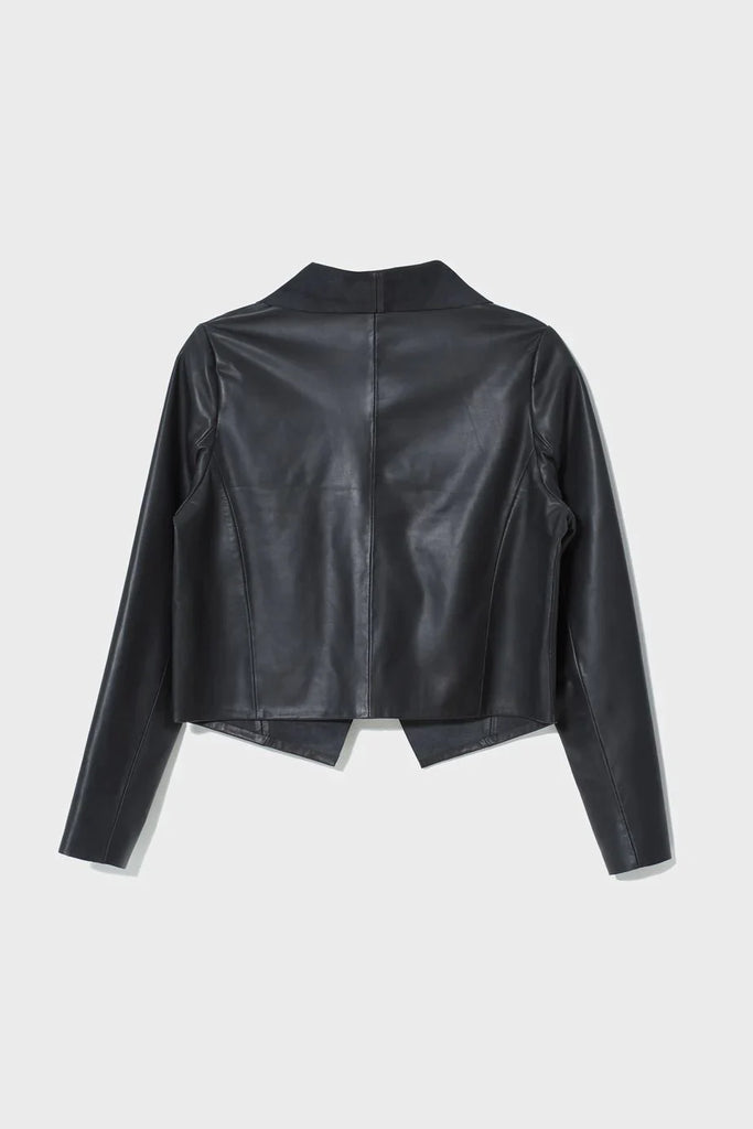 Fine Leather Jacket in Black - EumundiStyle
