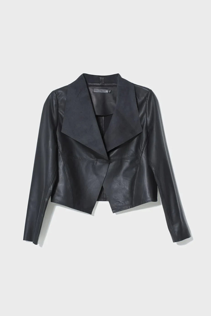 Fine Leather Jacket in Black - EumundiStyle