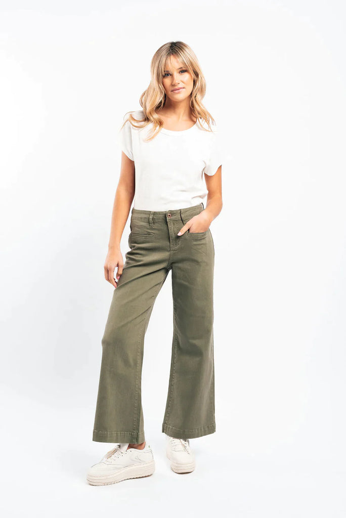 Freya Jean in Khaki - EumundiStyle