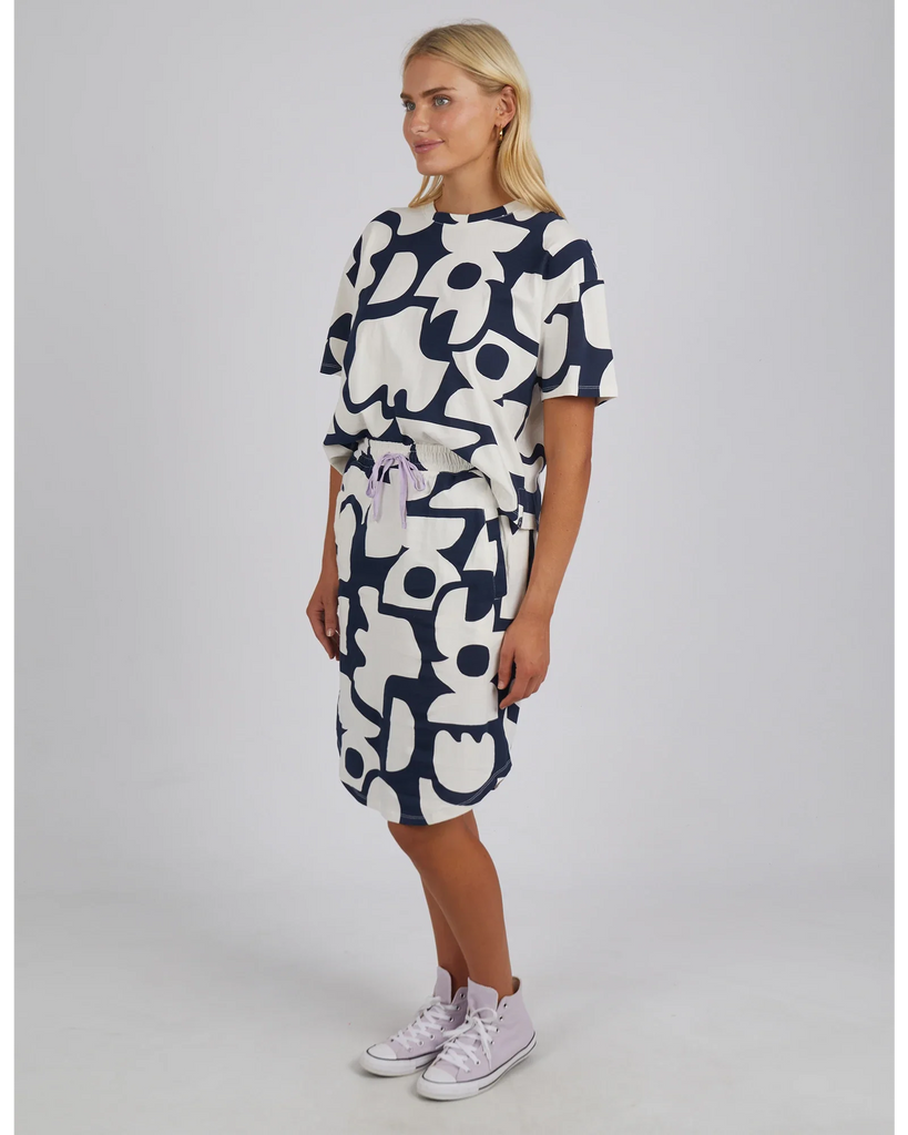 Miro Tee - Navy Geometric Yardage - EumundiStyle