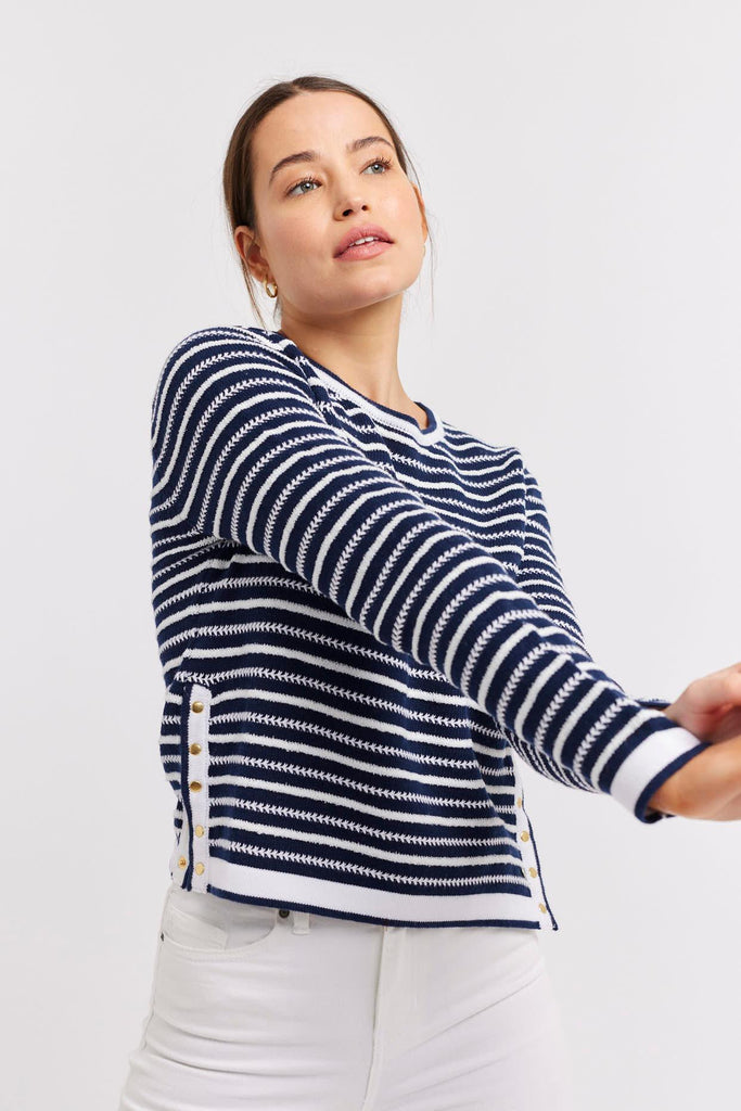Momento Sweater - Navy - EumundiStyle