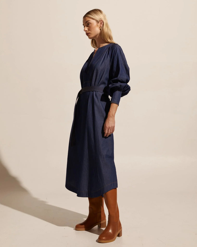 Standpoint Dress in Dark Chambray - EumundiStyle